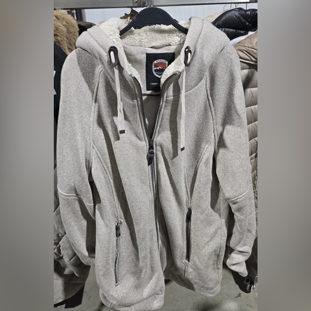 1Madison Expedition women's hooded jacket in beige fleece-lined material